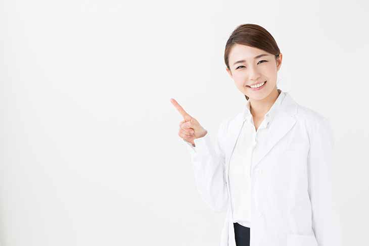 女医